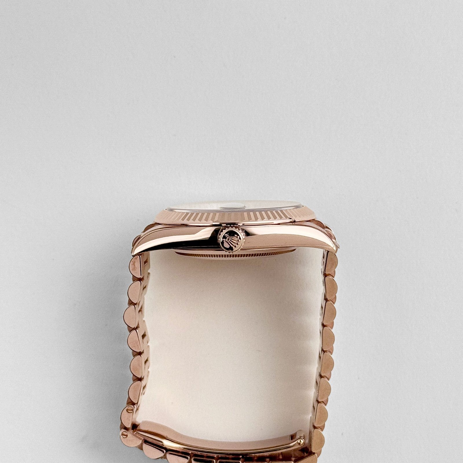R01ex Day-Date 40 228235 Rose Gold Olive Green Dial (2023)