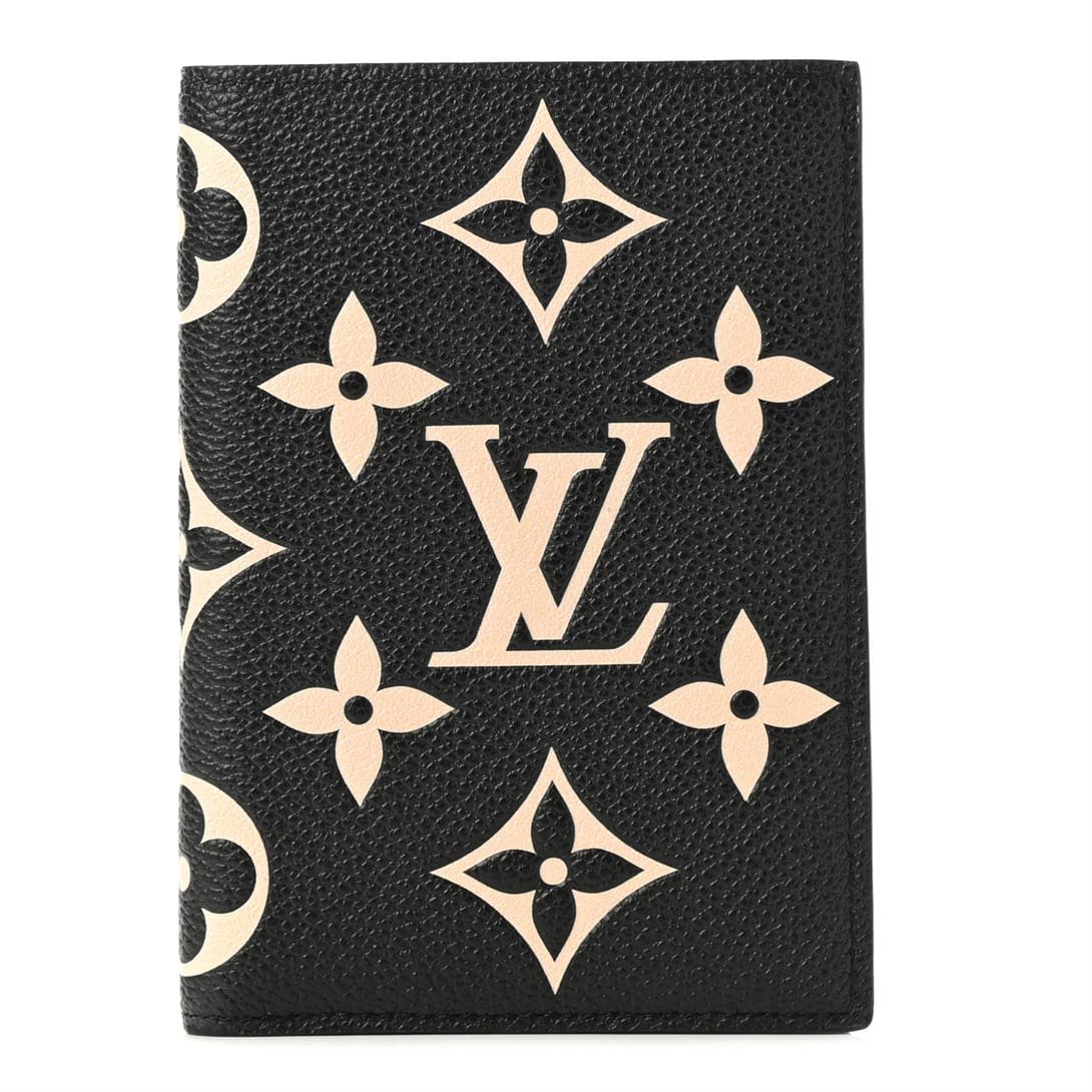 L0vis Vvtt0n Empreinte Monogram Giant Passport Cover Black Beige