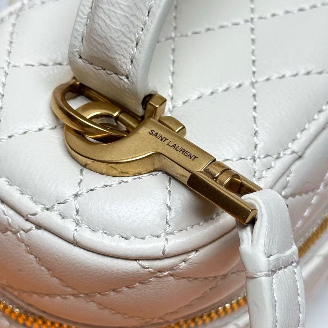 Sa1nt Lau*nt GABY vanity bag in lambskin