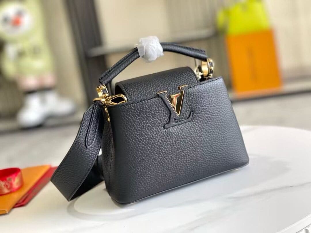 L0vis Vvtt0n M56071 Capucines Mini