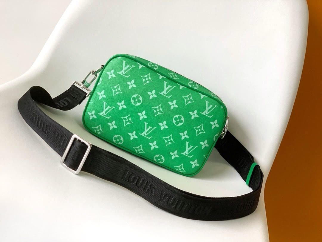 L0vis Vvtt0n M31014 Alpha Messenger