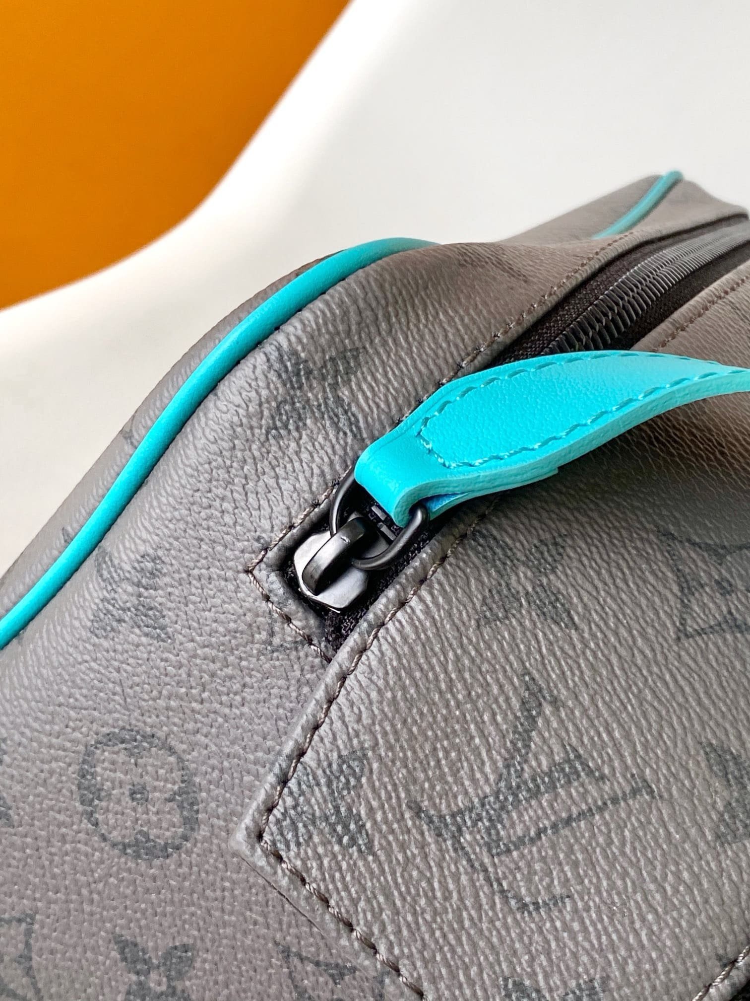 L0vis Vvtt0n M11482 Dopp Kit