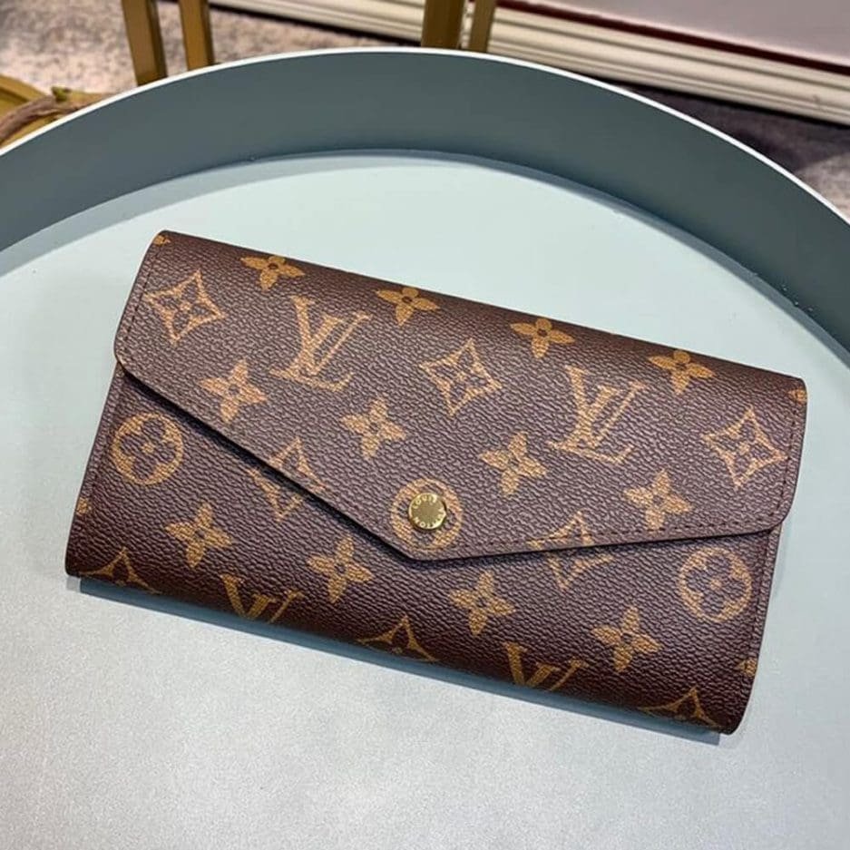 L0vis Vvtt0n Sarah Wallet M62236