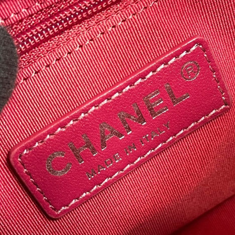 Ch**el’S GABRIELLE SMALL HOBO BAG A91810
