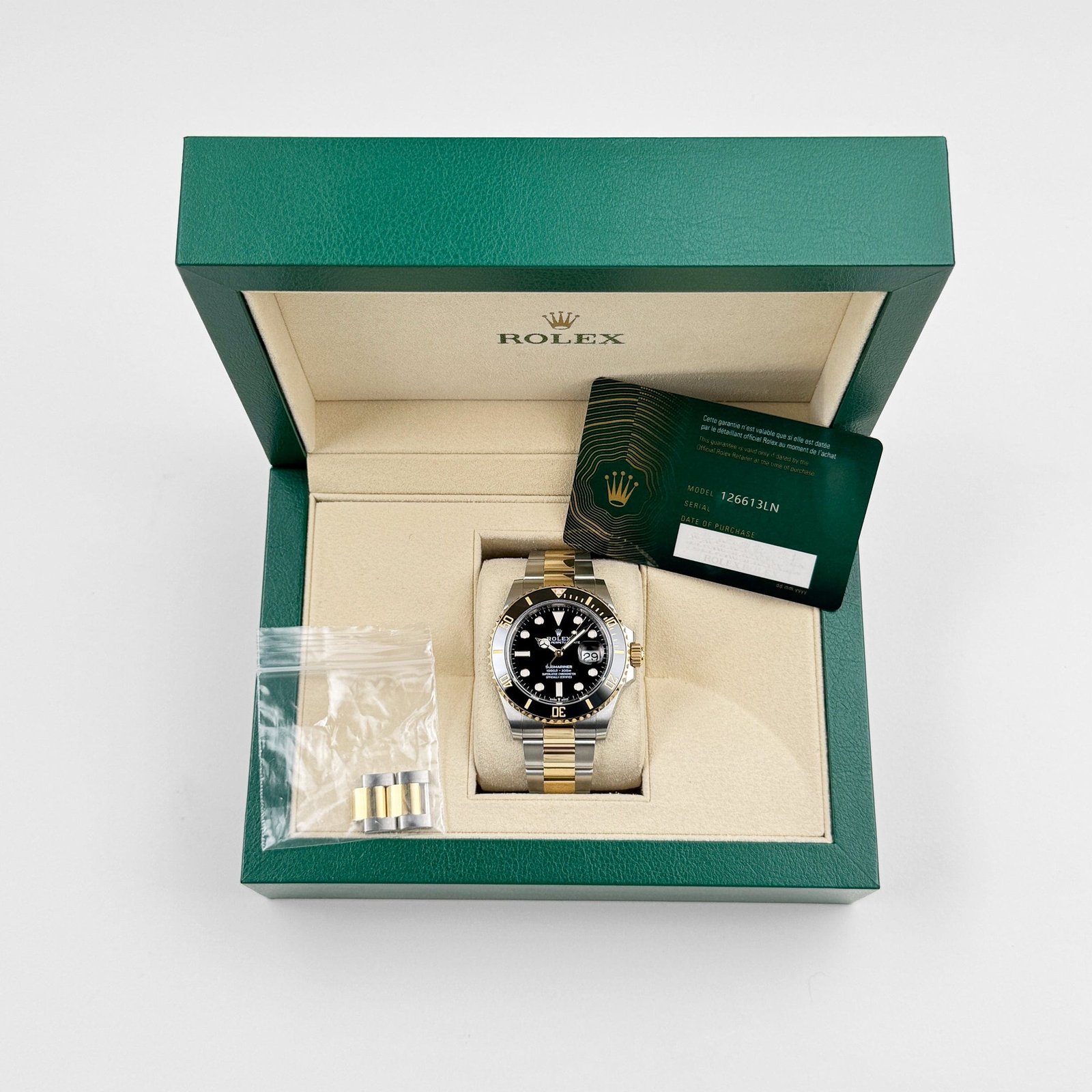 R01ex Submariner Date 126613LN Stainless Steel Yellow Gold Black Dial (2024)
