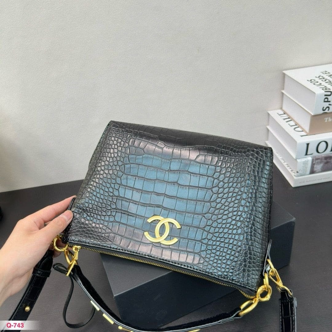 Ch**el Vintage bag