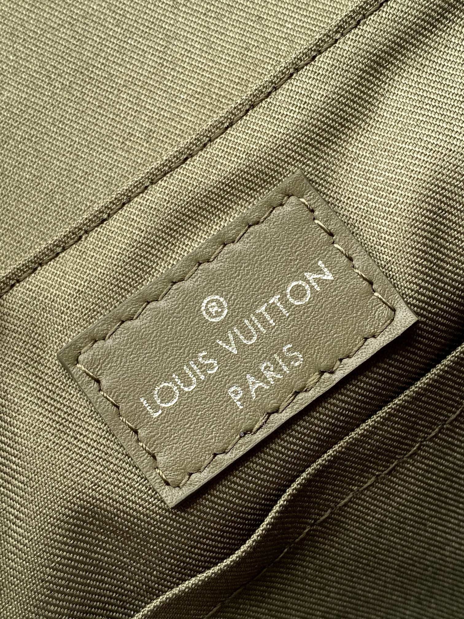 L0vis Vvtt0n M11593 District PM