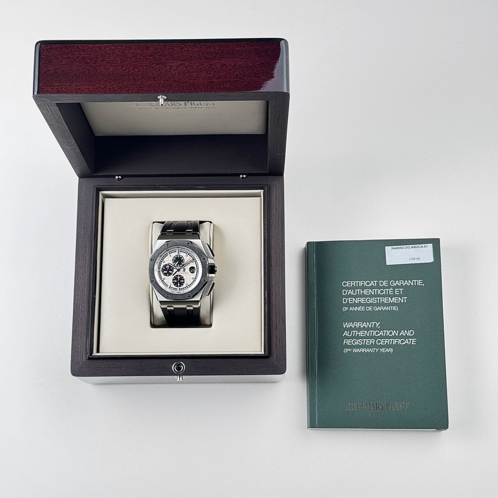 Audemars P1g*et Royal Oak Offshore 26400SO.OO.A002CA.01 Chronograph Steel Silver Dial