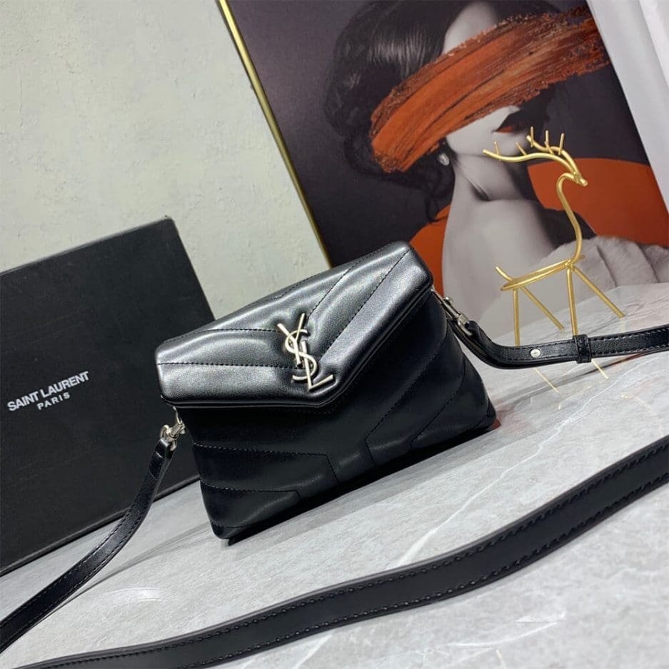 Sa1nt Lau*nt Y51 Toy Loulou Bag