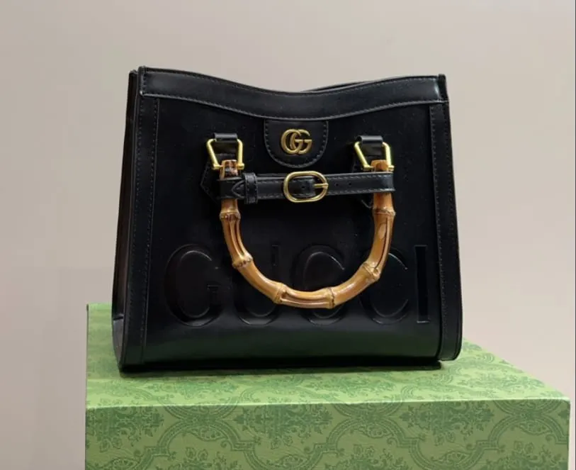 Gvc*1 DIANA MINI TOTE BAG