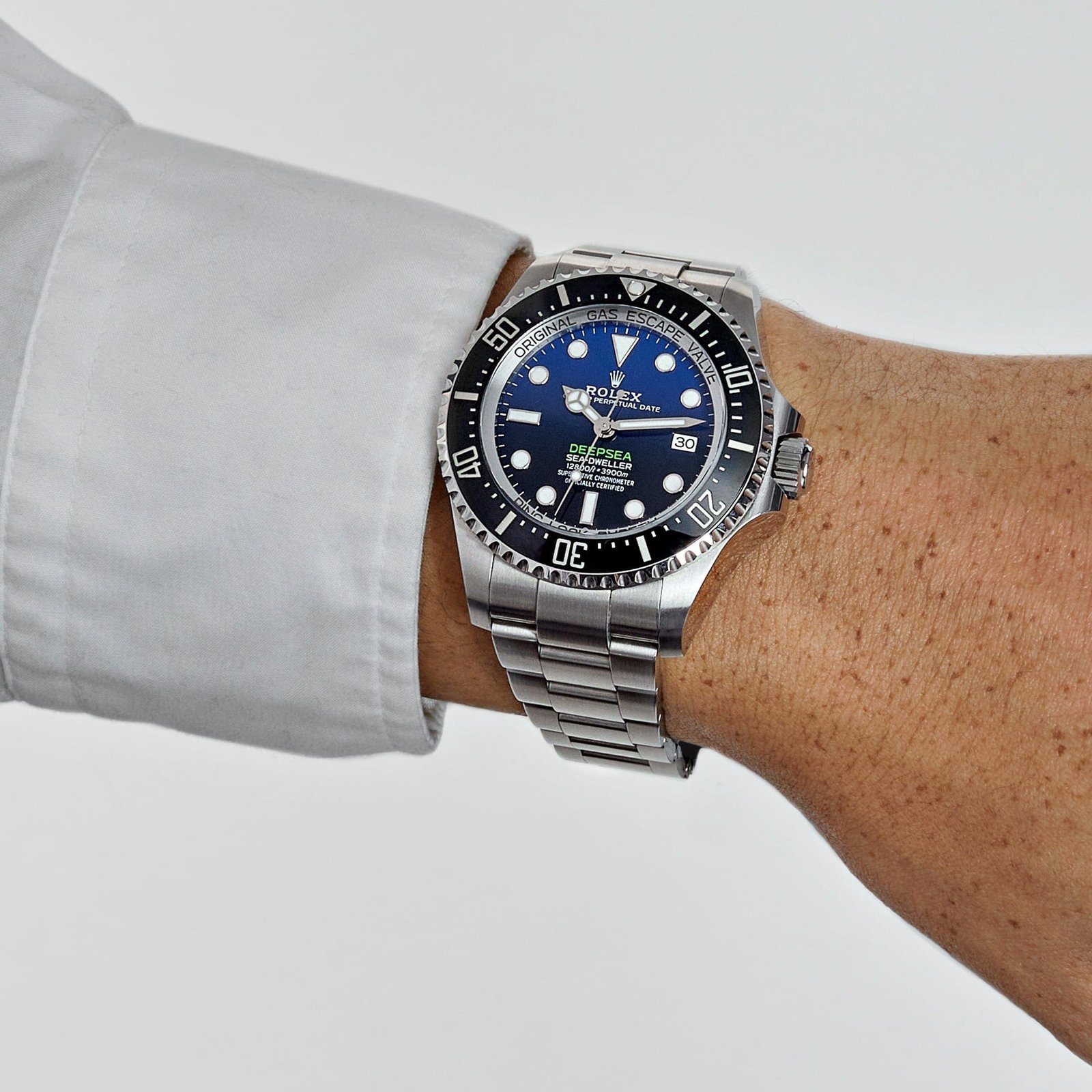 R01ex Deepsea Sea-Dweller 116660 ‘James Cameron’ Blue Dial (2015)