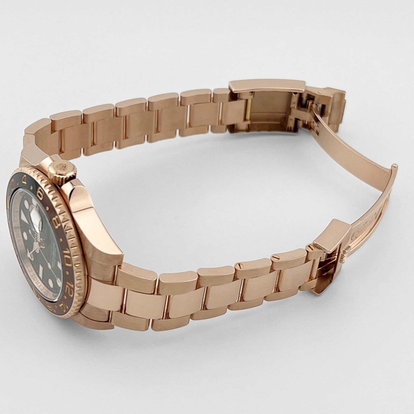 R01ex GMT-Master II 126715CHNR ‘Root Beer’ Rose Gold Black Dial (2019)