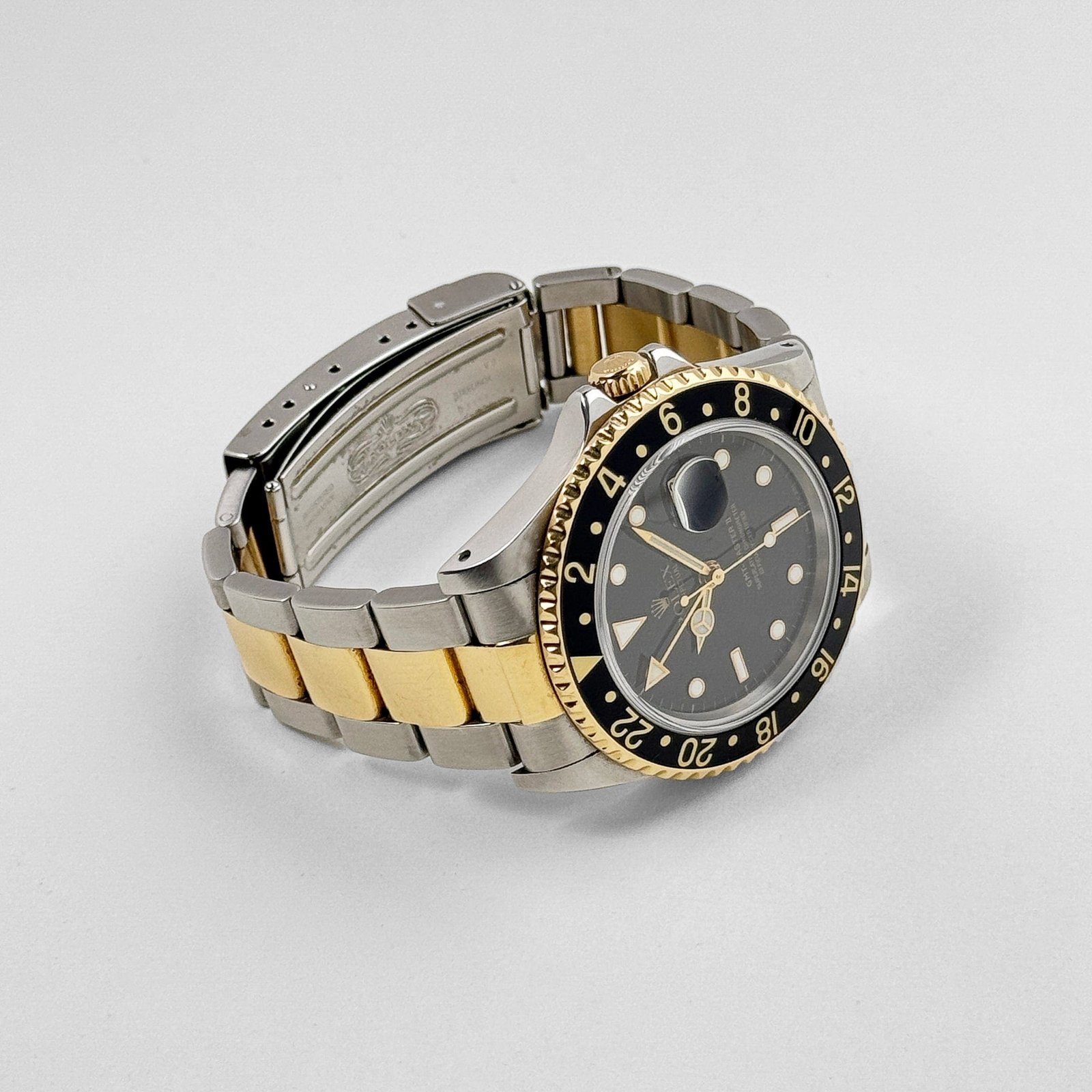 R01ex GMT-Master II 16713 Stainless Steel Yellow Gold Black Dial (1997)