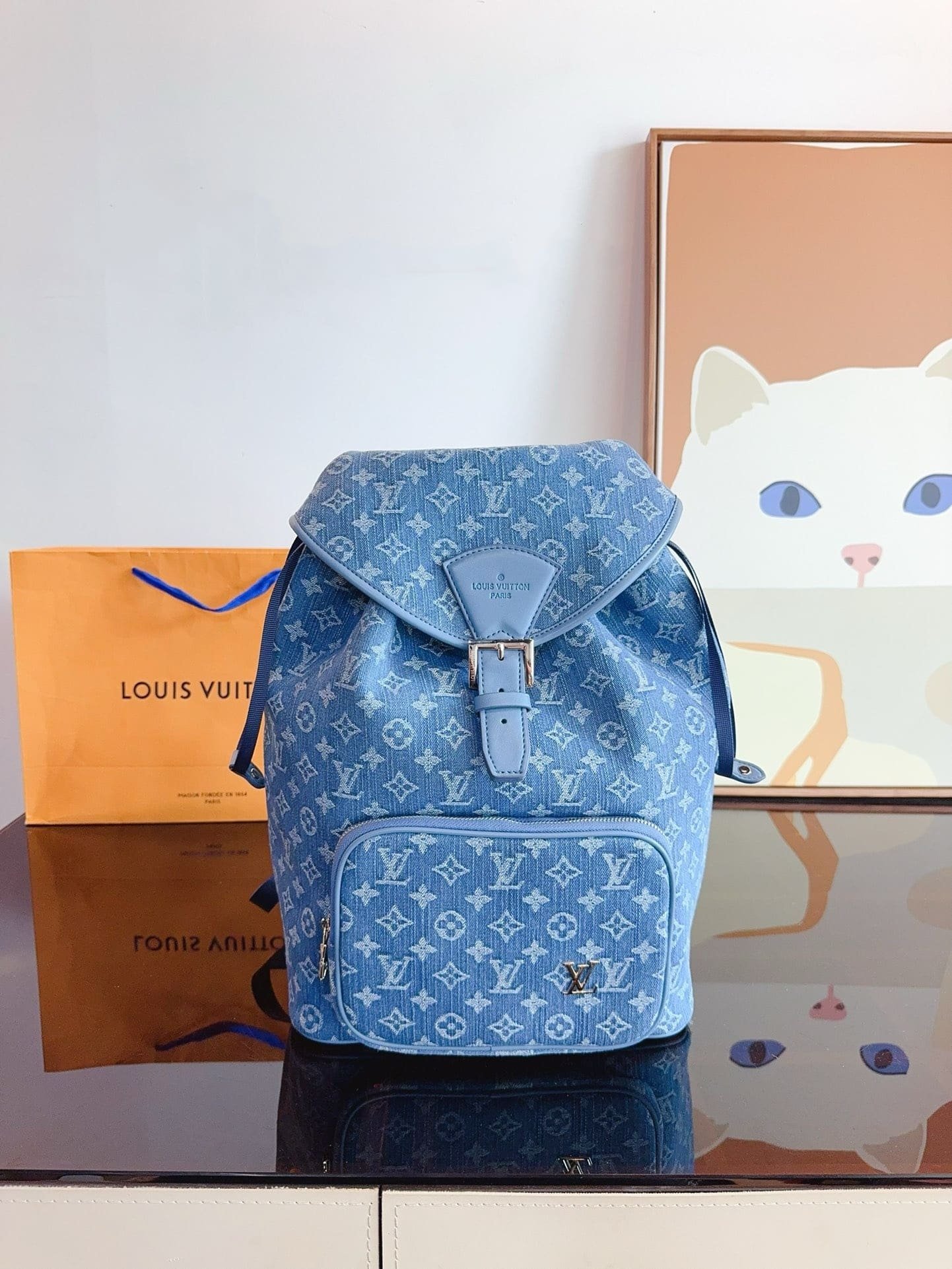 L0vis Vvtt0n Backpack